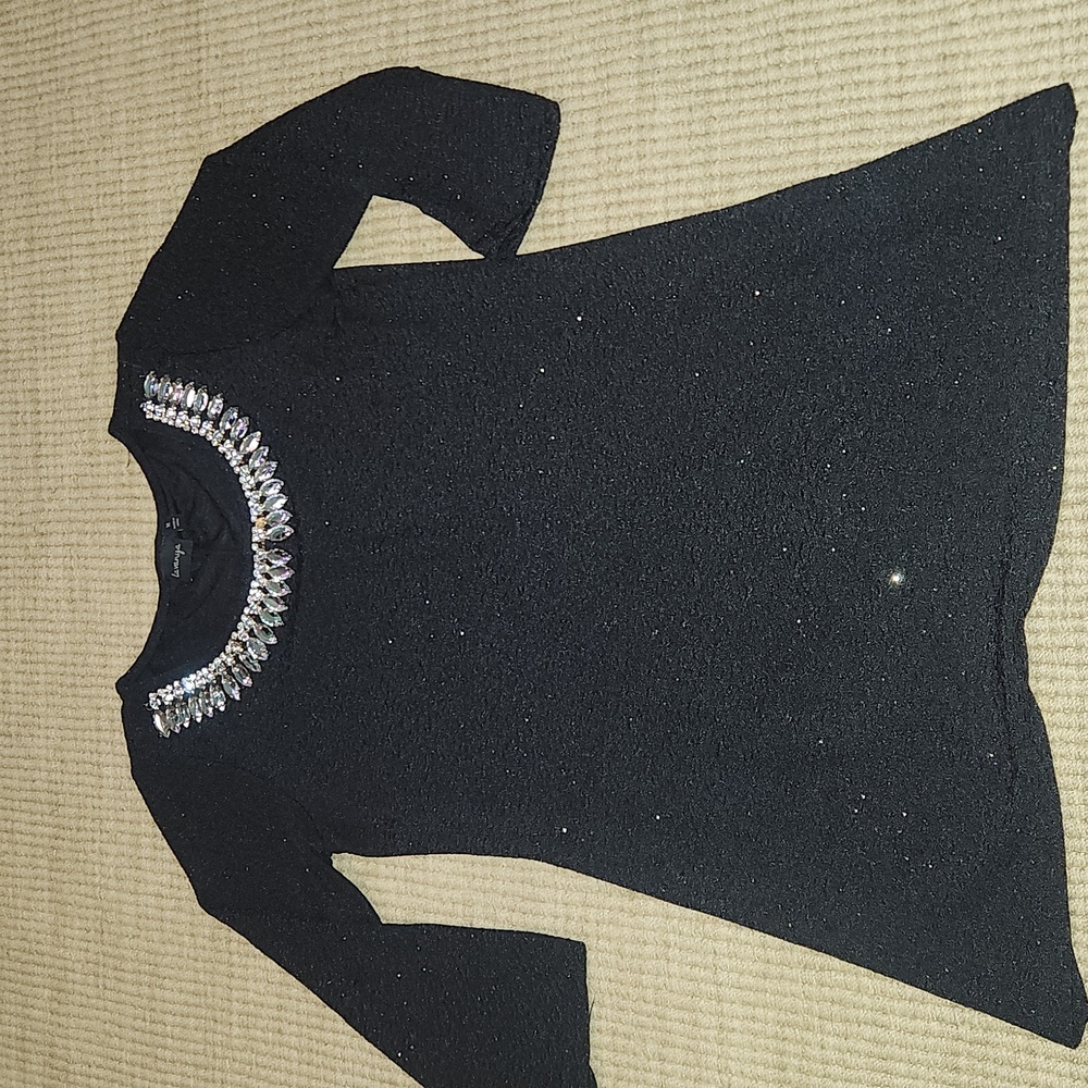 Black sparkly top